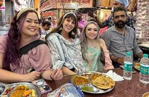 Old Delhi Heritage Walk with Rickshaw Ride