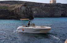 Malta/Gozo:Comino,Crystal/Blue Lagoon & Caves Private Boat Trip