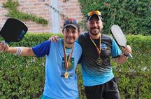 Pickleball Tour with Andres and Locals in Quito 