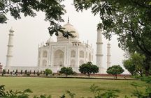 Same Day Agra and Fatehpur Sikri Tour By Train from Delhi