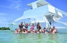 Hip Hop Party Boat & Snorkeling Punta Cana - Adults Only