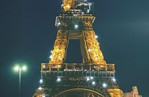 Paris Pink Tour by Night with Champagne