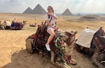 Ultimate Cairo & Giza Tour: Pyramids, Sphinx, Museum & Bazaar