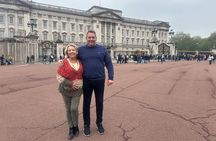Changing Of The Guard Private Black Cab Tour with Hotel Pick Up 