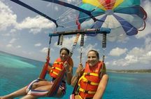 Fly over the Sea of 7 Colors: Parasailing Private San Andrés