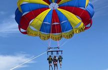 Fly over the Sea of 7 Colors: Parasailing Private San Andrés