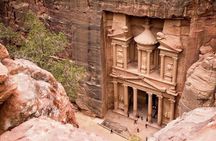 2 Day Guided Tour from Amman to Petra Wadi Rum and the Dead Sea