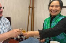 4-Hr Shanghai Tour: Food, Culture, Sightseeing, Cycling, Ferry