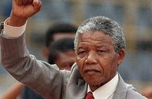 Robben Island tour ,Bo Kaap And Diamond Factory 