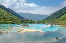 Three-day private tour to Jiuzhaigou by high-speed rail