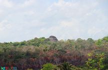 Private Journey discovering Xunantunich