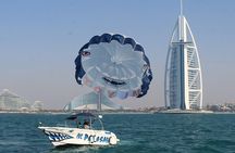 Adventurous Parasailing Ride in Dubai with Palm Jumeirah views