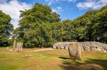 From Inverness: Cawdor Castle, Cairngorms and Highland Coos