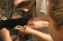 Bologna: Tagliatelle & Ragù Home Cooking Class with wine