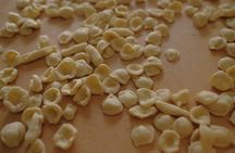 Lecce Hands-on Home Cooking Class: Craft Orecchiette & Savor Wine