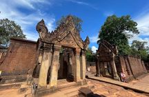 Phnom Kulen Waterfall and Banteay Srei Temple Tour from Siem Reap