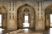 5-Day Golden Triangle Delhi Agra Jaipur Tour with Leopard Safari