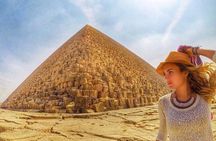 Private Giza Pyramids, Egyptian Museum & Old Cairo Experience