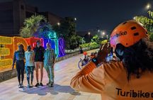 Medellín Christmas Lights E-Bike Tour with Snack & Donation