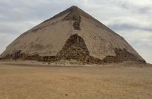 Luxury Private Tour-Memphis, Step, Red & Bent Pyramids with Lunch