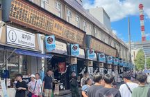 Tokyo:Enjoy street food & Japanese food culture at Tsukiji Market