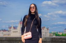 PRIVATE Guided walking Tour in Budapest 