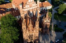 Vilnius: Small group Walking Tour with a Local Guide
