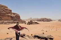 Wadi Rum Private Guided Tour