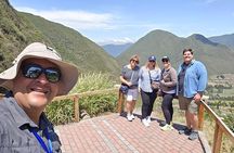 Full-Day Private Cloud Forest Hummingbird Feeders &Quito Old Town