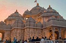 Delhi Temples and Spiritual Landmarks Tour