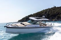 Private Boat Trip to Hydra & Poros to Explore the Saronic Islands
