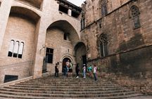 HistARy: Guided tour of the Gothic Quarter with Augmented Reality