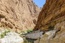 Wadi Shab and Bimmah Sink Hole Tour