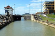 Private Tour to Panama Canal Locks Miraflores