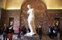 Louvre Museum Guided Tour Options with Entry Ticket
