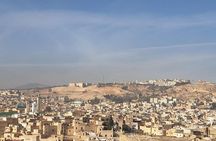Discover the city of Fes on foot with the best guides