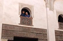 Discover the city of Fes on foot with the best guides