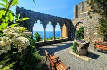 Private Day Trip to Salem and Hammond Castle from Boston