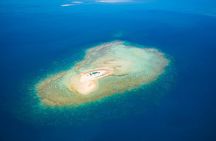 Oolala Cruises in Savala Island