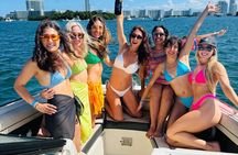 Miami Boat Tour With Champagne