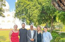 Taj Mahal same day luxurious Tour by Superfast Train from Delhi