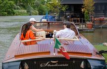 La Dolce Vita: Private Luxury Boat Ride in the Eternal City