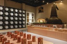 Mt. Fuji & Hakushu Distillery Whisky Museum Bus Tour from Tokyo