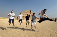 Private Tour To Pyramids of Giza Memphis Saqqara With Lunch