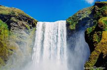 South Coast Tour: Glaciers, Waterfalls & Black Sand Small Group