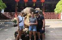 Zhujiajiao & Shanghai:Small Group Tour Water Town to Skyline