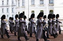 Walking Tour in London with Guide + Ebook