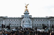 Walking Tour in London with Guide + Ebook