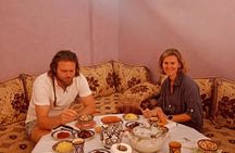 Authentic Moroccan Home Meal with a Local Familly 