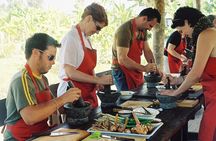 Chiang Mai Thai Cooking Organic Farm with Local Market Tour